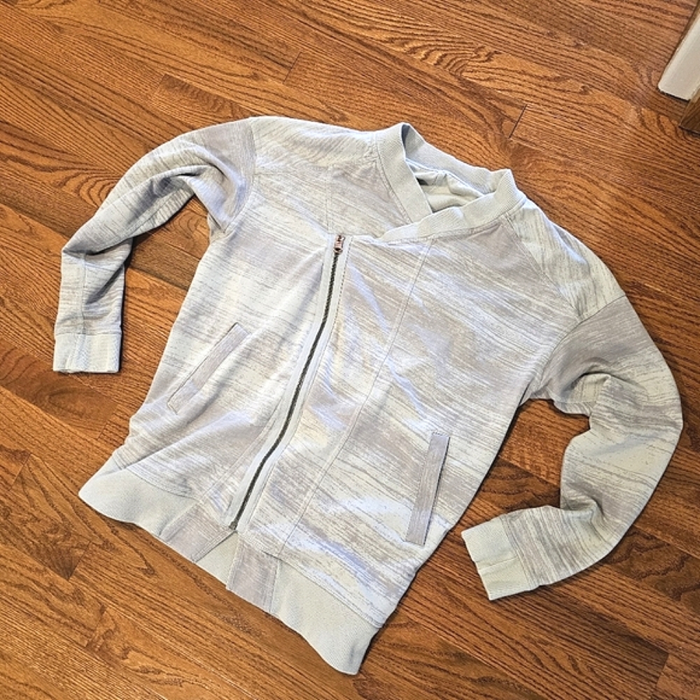 Lululemon Mula Asymmetrical Bundle Wrap Moto Jacket Zip Up Sweatshirt - Size M - Picture 13 of 16
